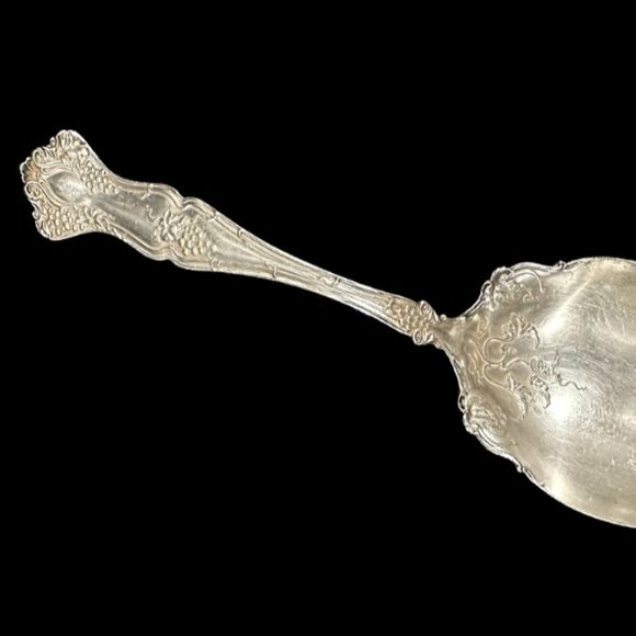 RARE 1847 Rogers Bros Vintage Grapevine TRIPLE SILVER PLATED 9” Salad Spoon,88g - Picture 4 of 10